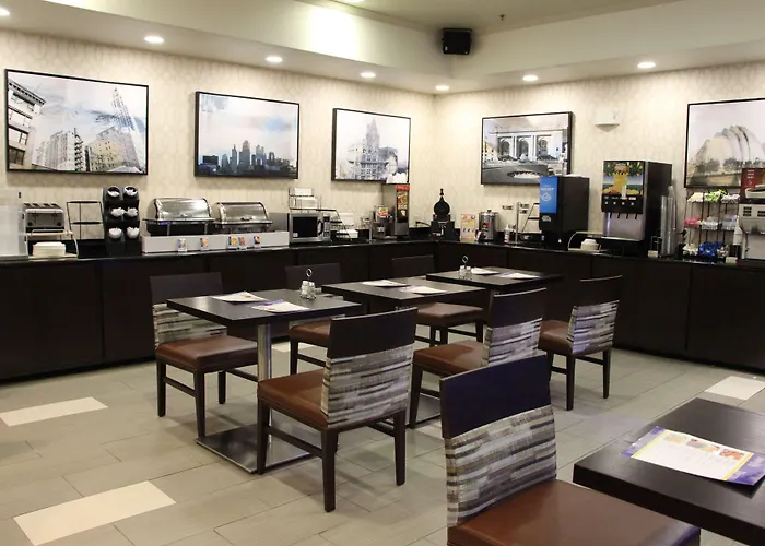 Best Western Plus Kansas City Airport - Kci East